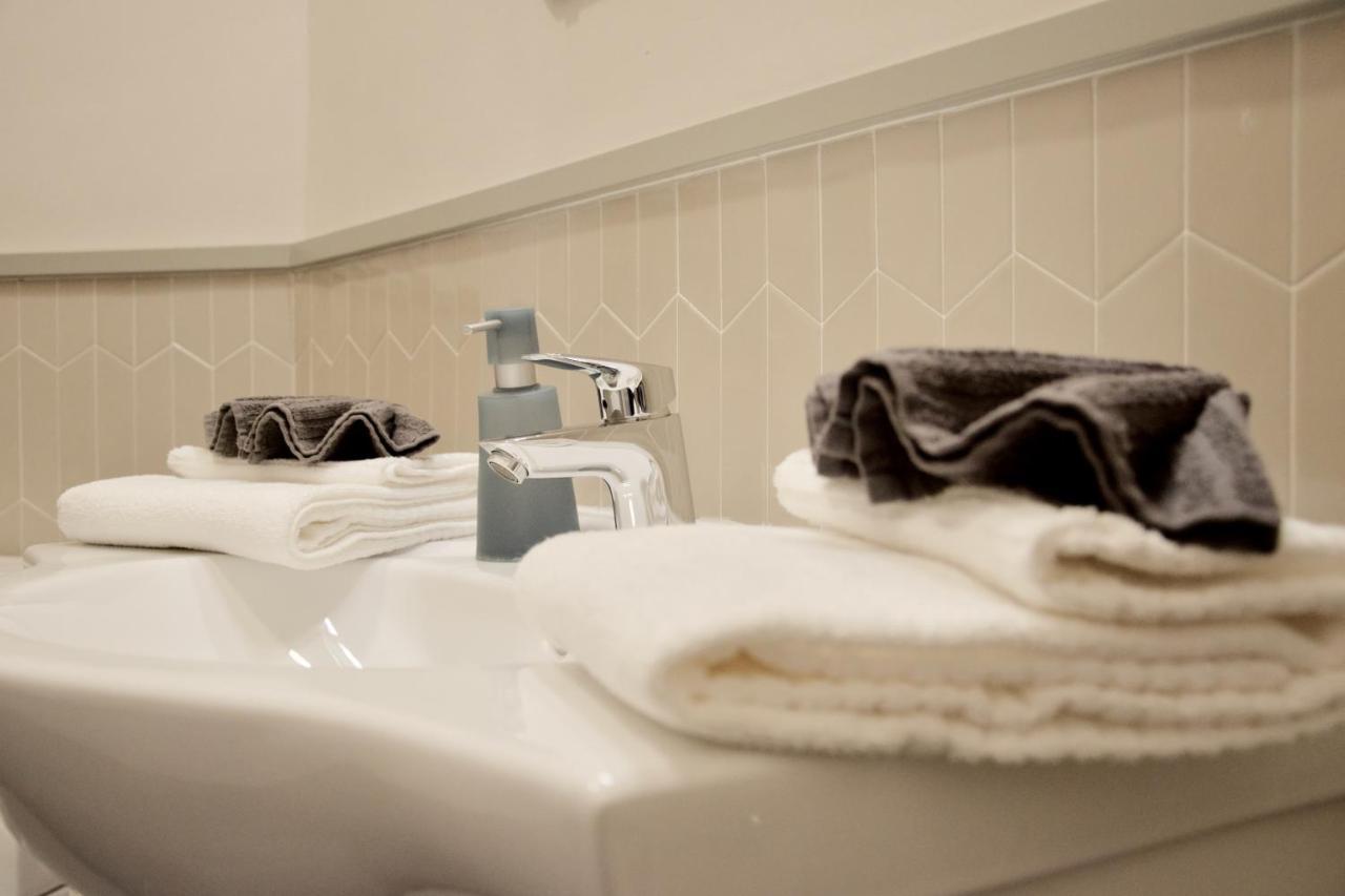 Standard By Hi5 - Kecskemeti Street Apartman *
