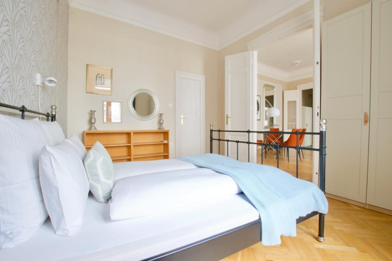 Apartman Standard By Hi5 - Kecskemeti Street *